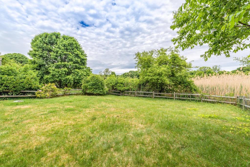 22 Abbott Road Gloucester, MA 01930 - Photo 23 of 25 Gallery Image 23