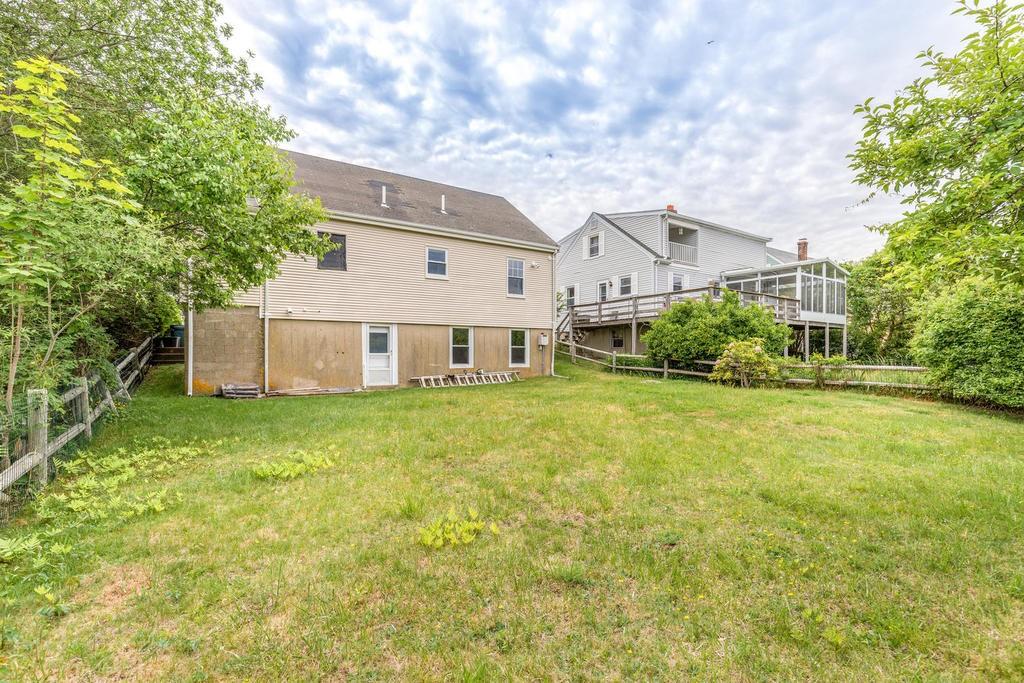 22 Abbott Road Gloucester, MA 01930 - Photo 24 of 25 Gallery Image 24