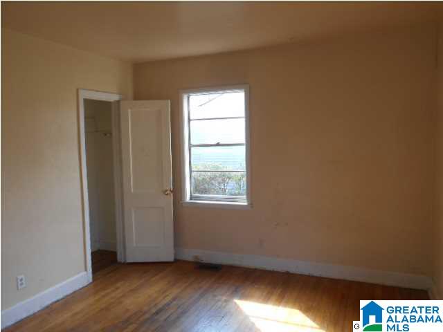 215 South Park Road Southwest Birmingham, AL 35211 - Photo 5 of 17