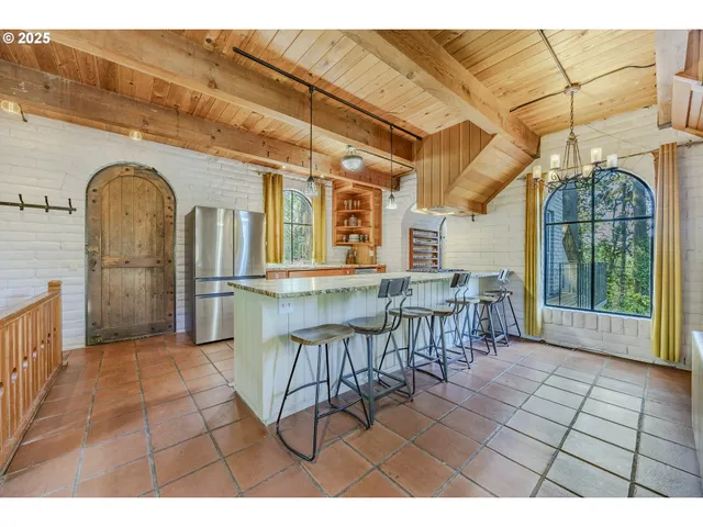 $1,299,000 | 1820 East 28th Avenue, Eugene, OR 97403