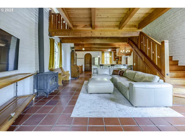 $1,299,000 | 1820 East 28th Avenue, Eugene, OR 97403