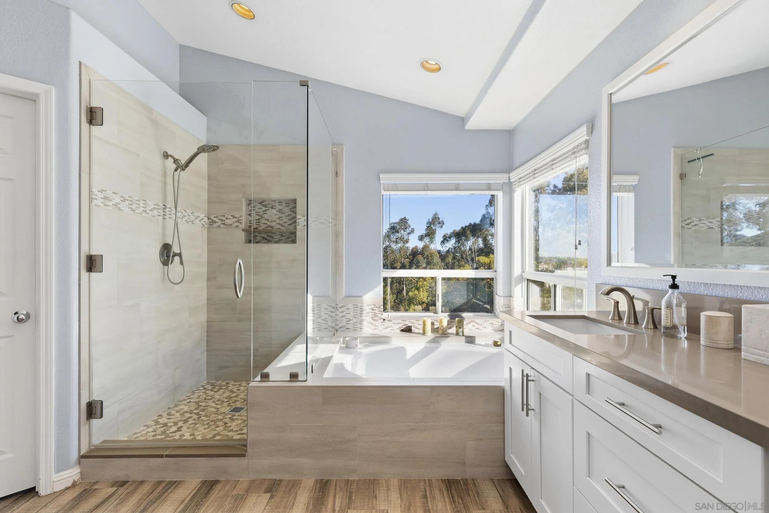 12676 Legacy Road San Diego, CA 92131 - Photo 21 of 56