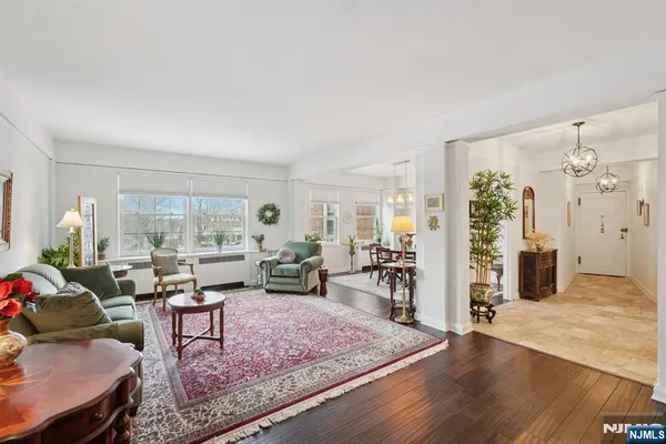 $479,000 | 10 Crestmont Road, Unit 1A, Montclair, NJ 07042