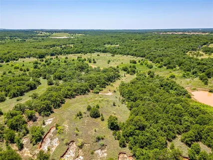 $2,277,000 | 613 County Road 3848, Poolville, TX 76487