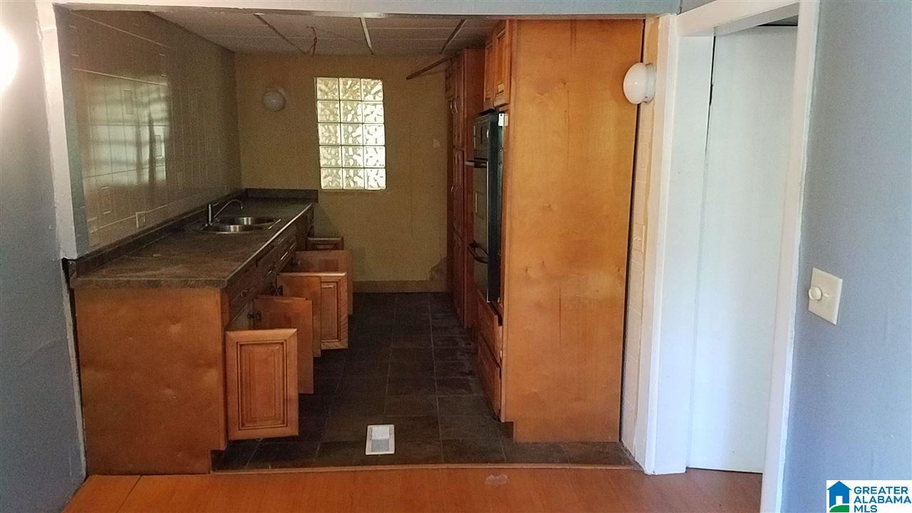 1646 Old Springville Road Birmingham, AL 35215 - Photo 6 of 7