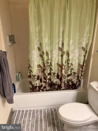 $2,100 | 777 7th Street Northwest, Unit 703, Washington, DC 20001