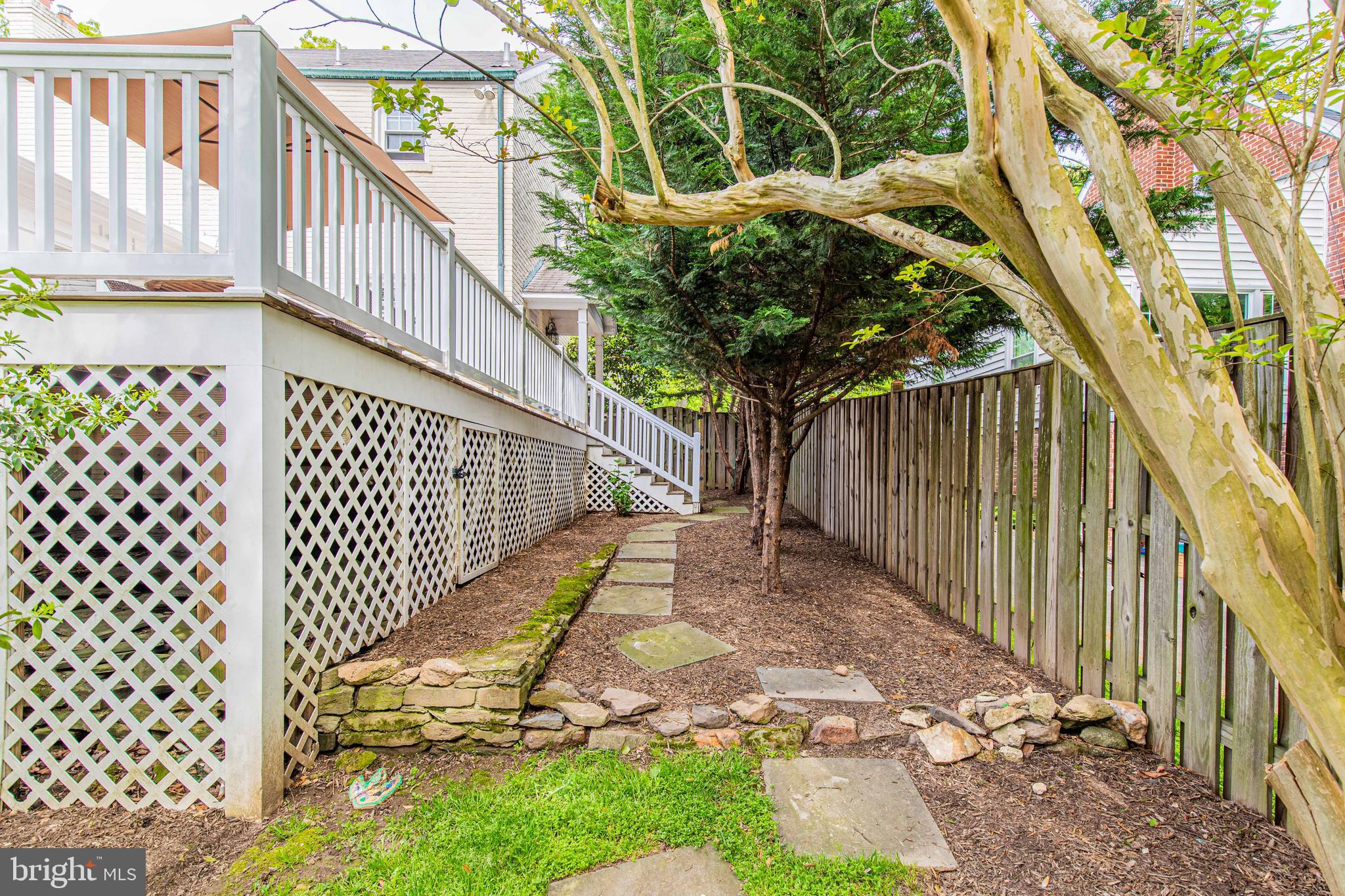 9617 Sutherland Road Silver Spring, MD 20901 - Photo 16 of 45