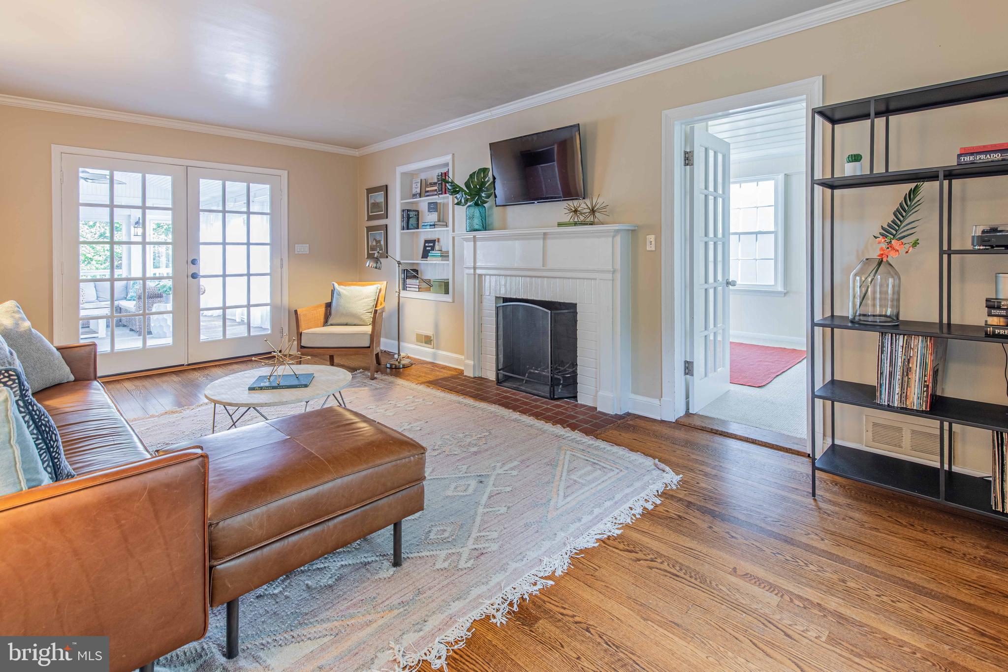 9617 Sutherland Road Silver Spring, MD 20901 - Photo 26 of 45