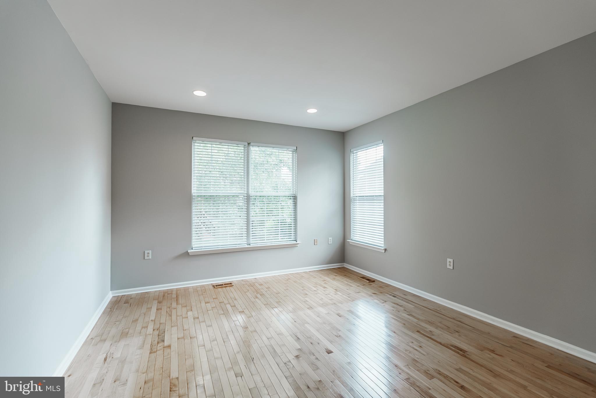 1484 Quaker Ridge West Chester, PA 19380 - Photo 40 of 50 Large main bedroom space fits everything you need.