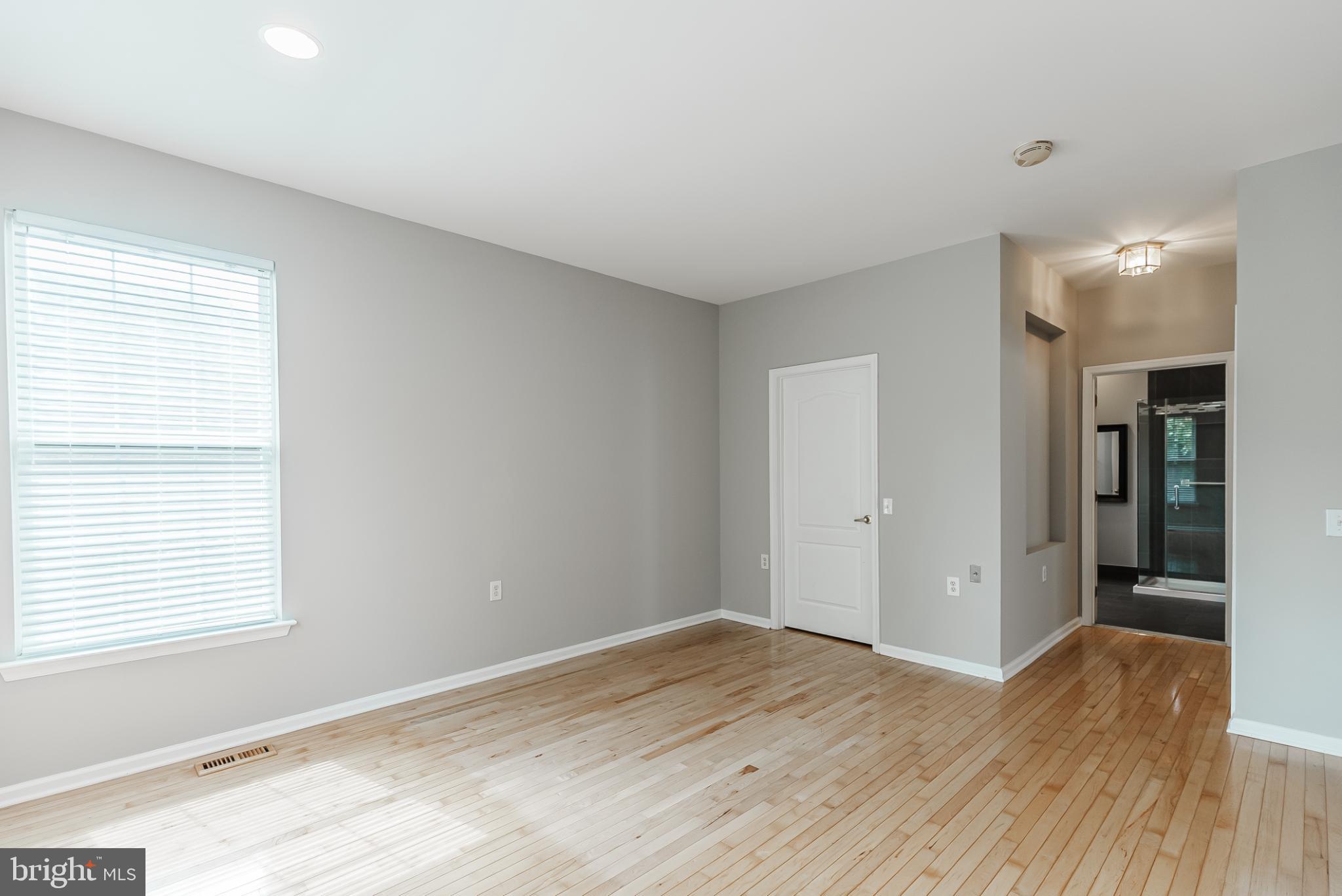 1484 Quaker Ridge West Chester, PA 19380 - Photo 42 of 50 Large main bedroom suite fits everything you need.