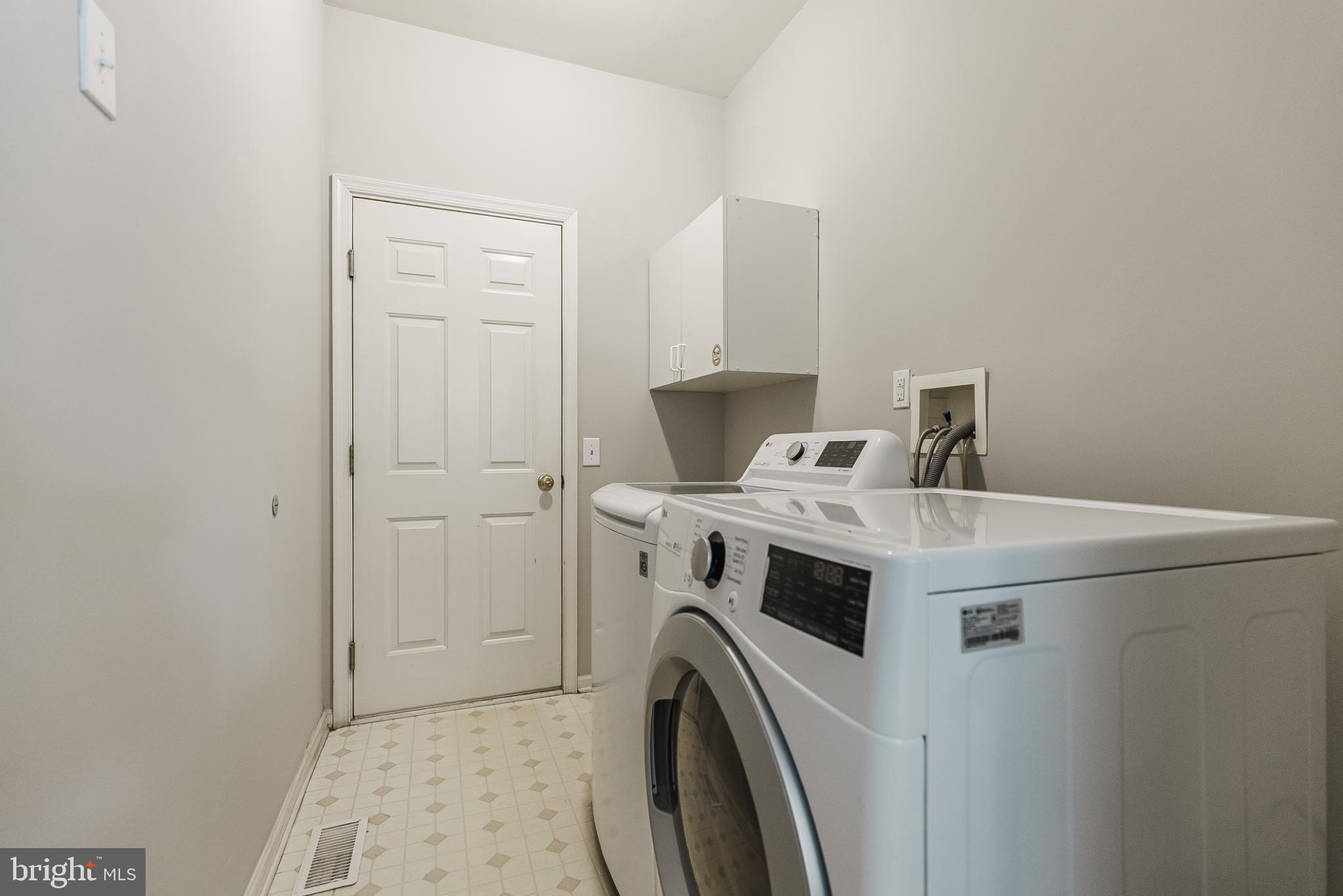 1484 Quaker Ridge West Chester, PA 19380 - Photo 46 of 50 Large laundry space central to every bedroom.