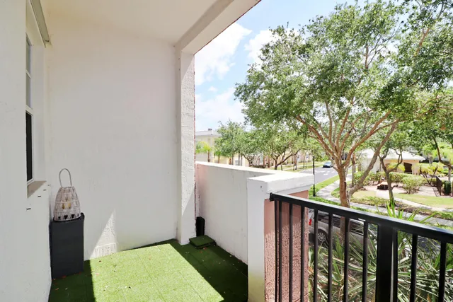 $243,900 | 10520 Southwest Stephanie Way, Unit 2204, Port St. Lucie, FL 34987