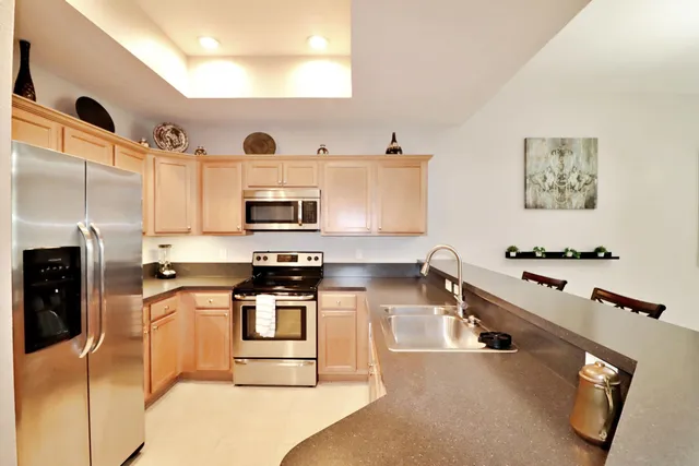 $243,900 | 10520 Southwest Stephanie Way, Unit 2204, Port St. Lucie, FL 34987