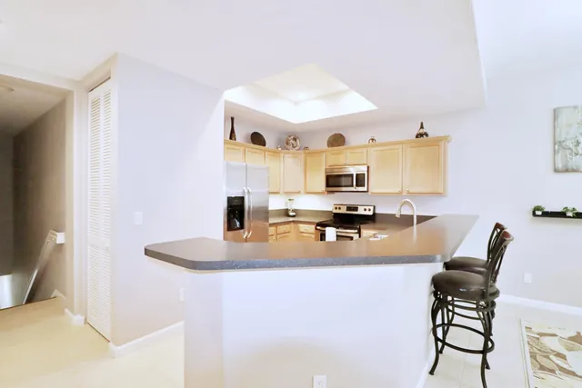 $243,900 | 10520 Southwest Stephanie Way, Unit 2204, Port St. Lucie, FL 34987