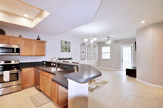 $243,900 | 10520 Southwest Stephanie Way, Unit 2204, Port St. Lucie, FL 34987