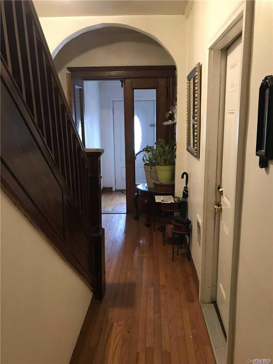 80-62 88th Road Queens, NY 11421 - Photo 1 of 1 Gallery Image 1