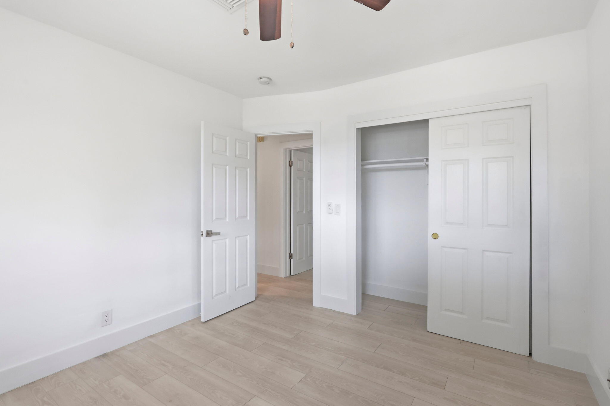 898 Southwest 10th Avenue Boca Raton, FL 33486 - Photo 22 of 47 23-web-or-mls-021_0E2A3519
