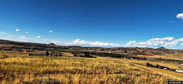 $380,000 | 3-4 6 North Canyonview Drive, Thermopolis, WY 82443