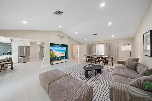 $3,500 | 3041 Clifford Street, Punta Gorda, FL 33980