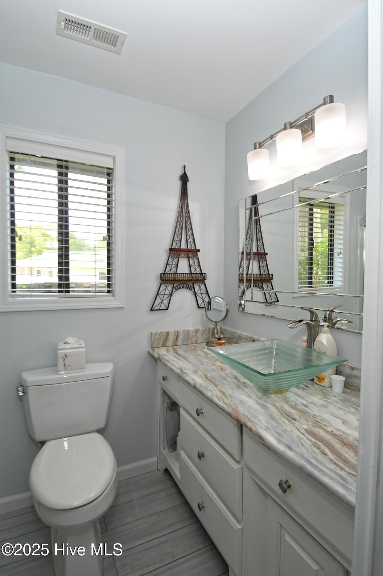 86 Cedar Tree Lane Southwest Calabash, NC 28467 - Photo 24 of 36 Master Bath
