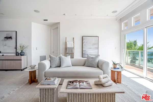 $1,700,000 | 1500 East Ocean Boulevard, Unit 401, Long Beach, CA 90802