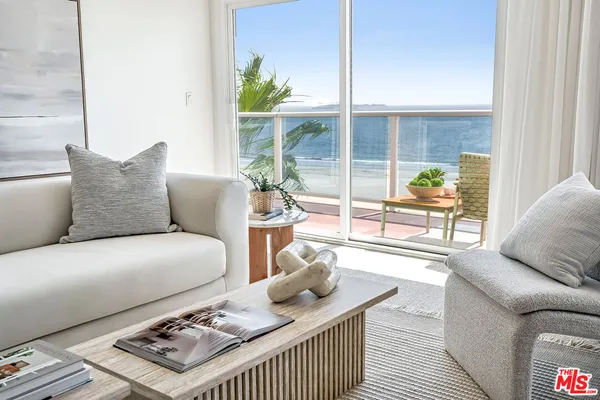 $1,700,000 | 1500 East Ocean Boulevard, Unit 401, Long Beach, CA 90802