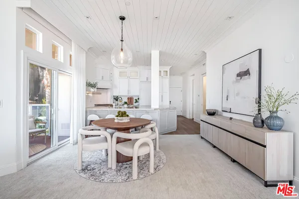 $1,700,000 | 1500 East Ocean Boulevard, Unit 401, Long Beach, CA 90802