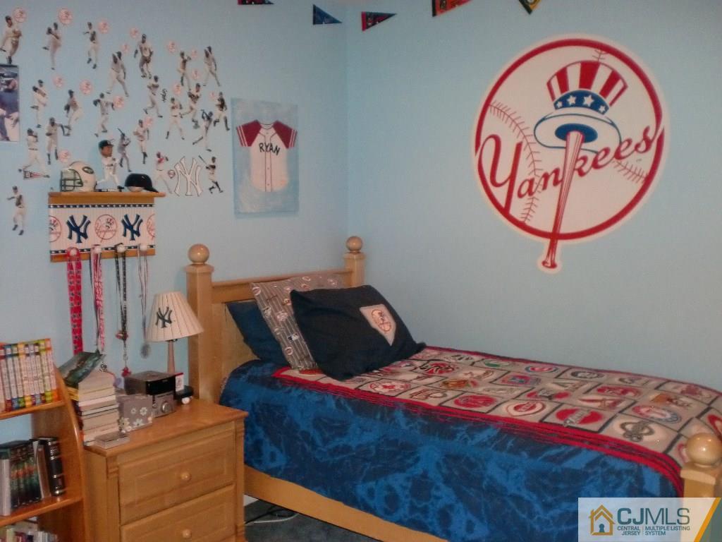 38 Dexter Road East Brunswick, NJ 08816 - Photo 12 of 24 Gallery Image 12