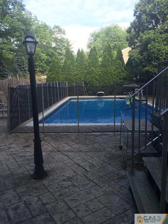 38 Dexter Road East Brunswick, NJ 08816 - Photo 20 of 24 Gallery Image 20