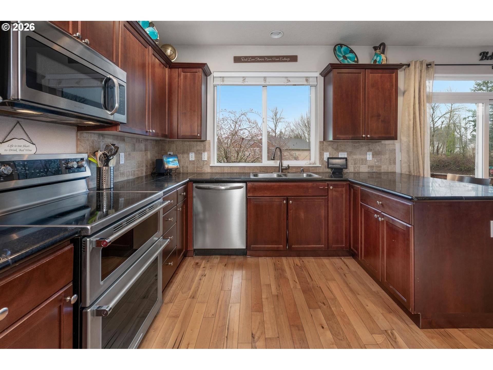 2037 Southeast Centurion Way Gresham, OR 97080 - Photo 13 of 37