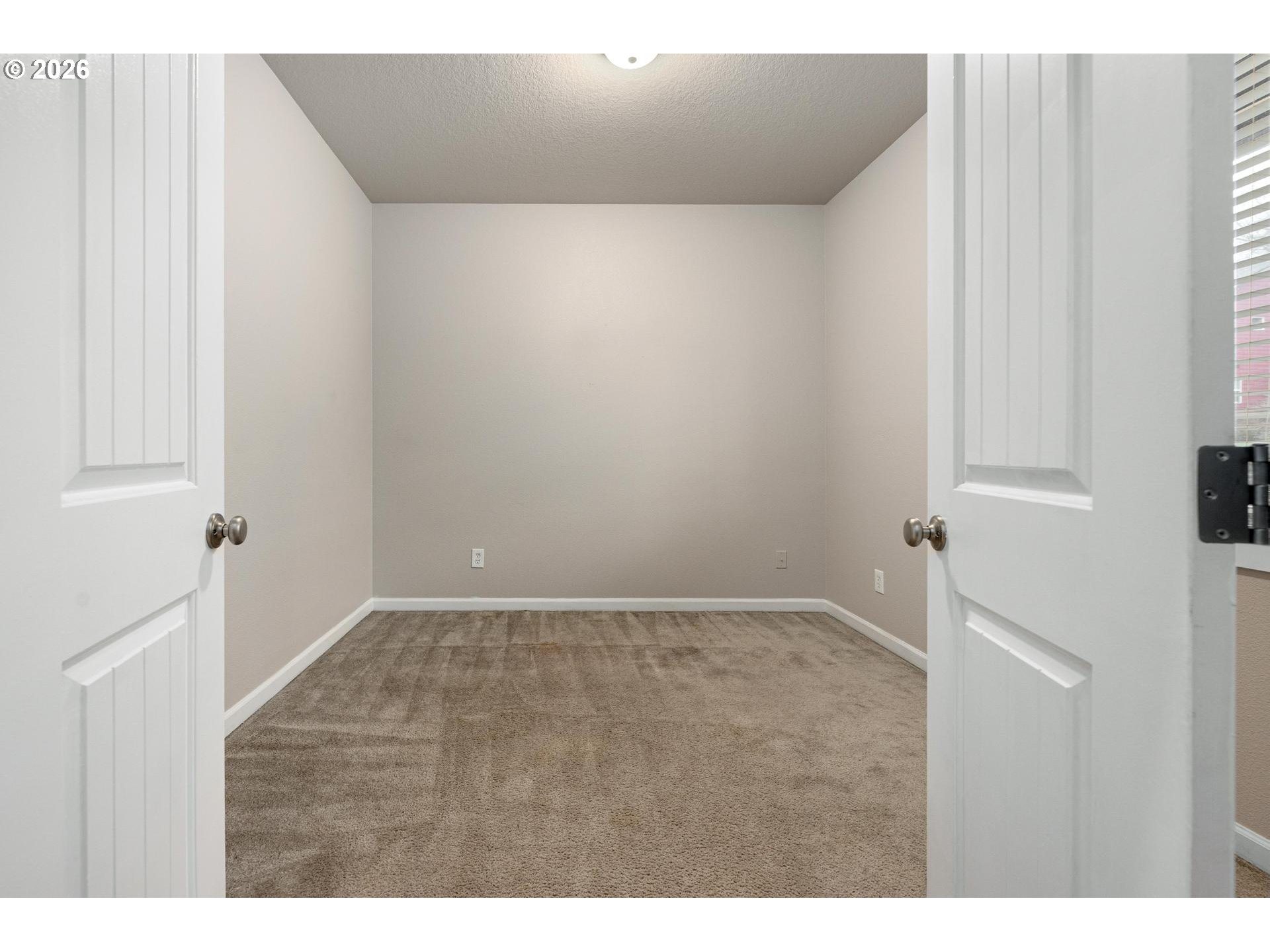 2037 Southeast Centurion Way Gresham, OR 97080 - Photo 4 of 37