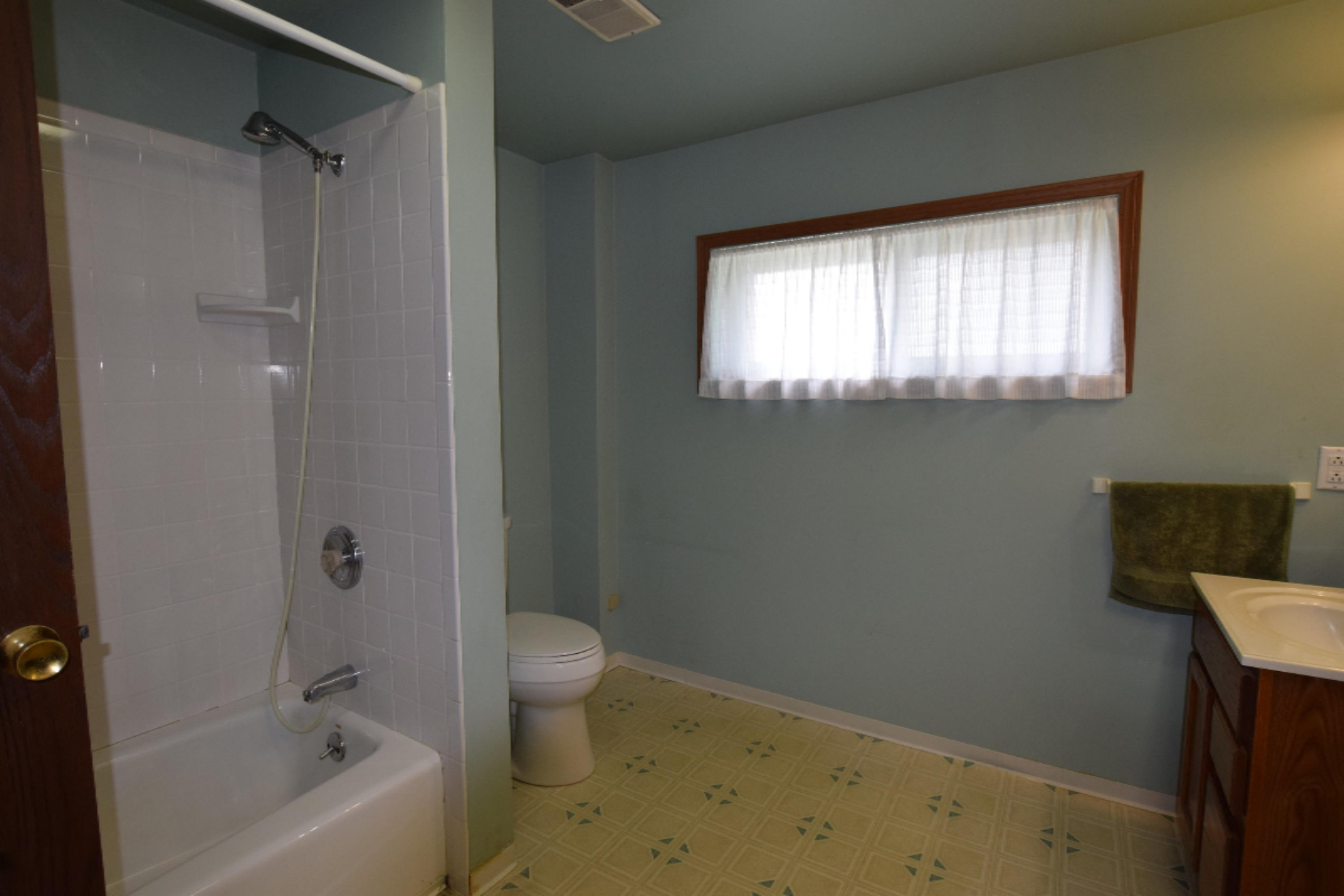 1140 Becker Road Muskegon, MI 49445 - Photo 20 of 65 DSC_0186