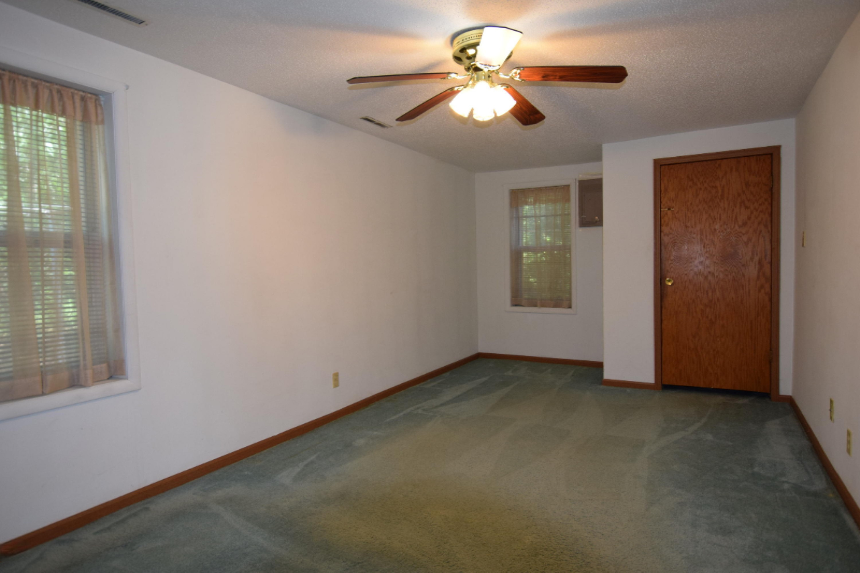 1140 Becker Road Muskegon, MI 49445 - Photo 23 of 65 DSC_0307