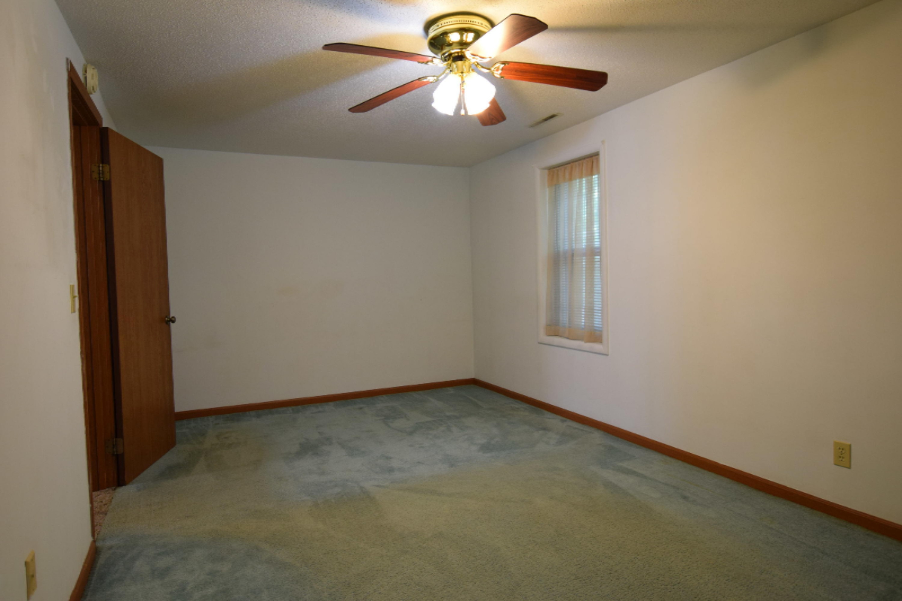 1140 Becker Road Muskegon, MI 49445 - Photo 24 of 65 DSC_0311