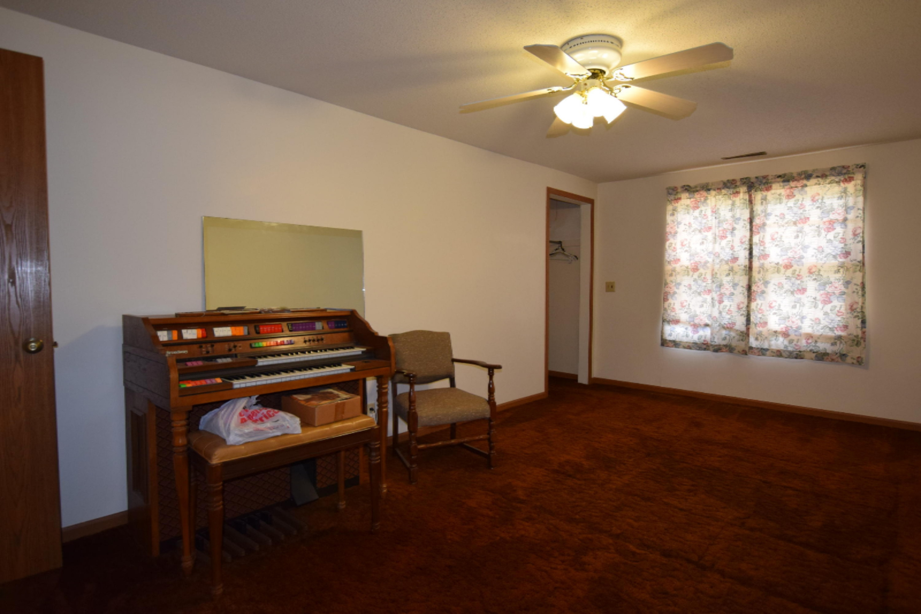 1140 Becker Road Muskegon, MI 49445 - Photo 26 of 65 DSC_0204