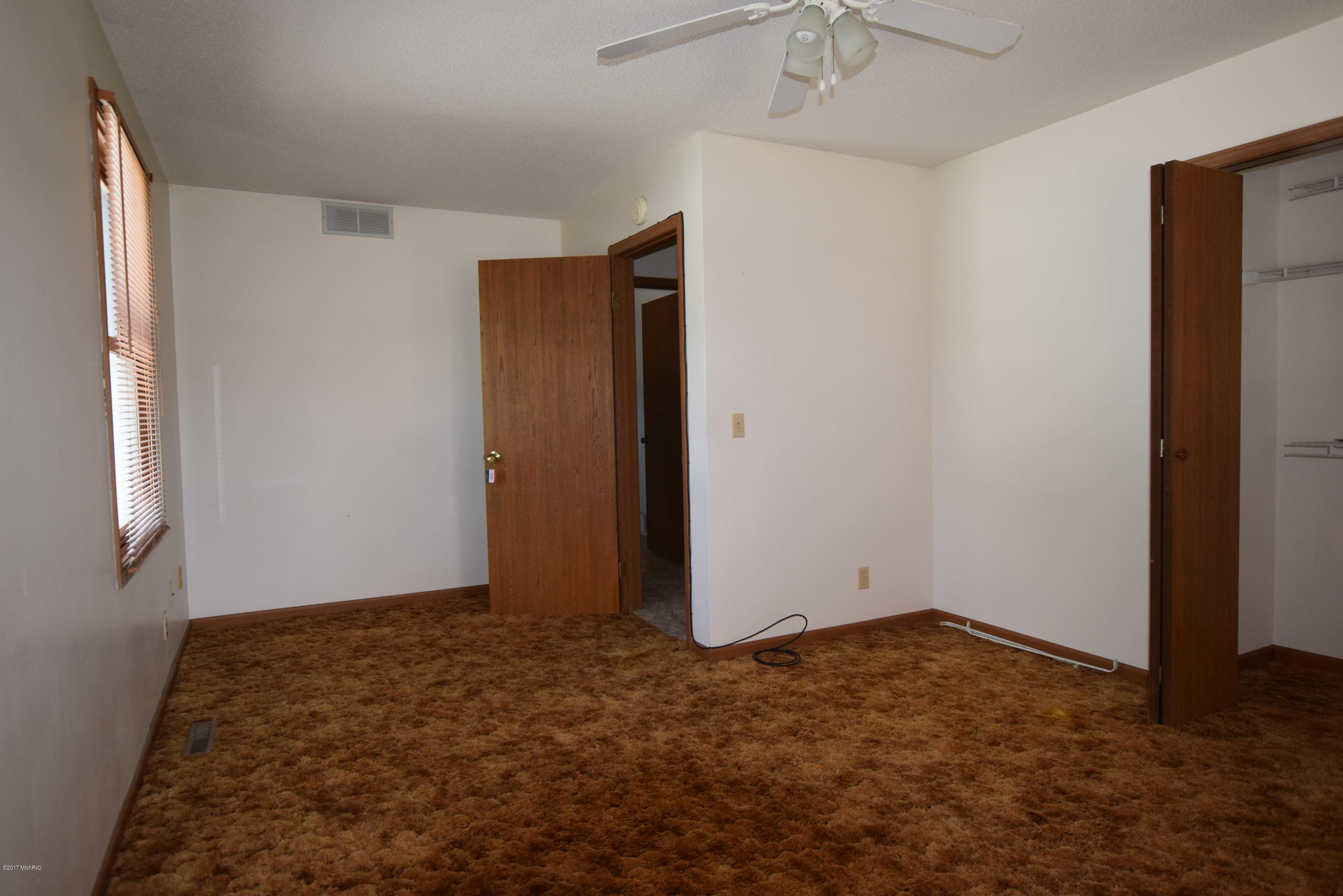 1140 Becker Road Muskegon, MI 49445 - Photo 40 of 65 DSC_0245