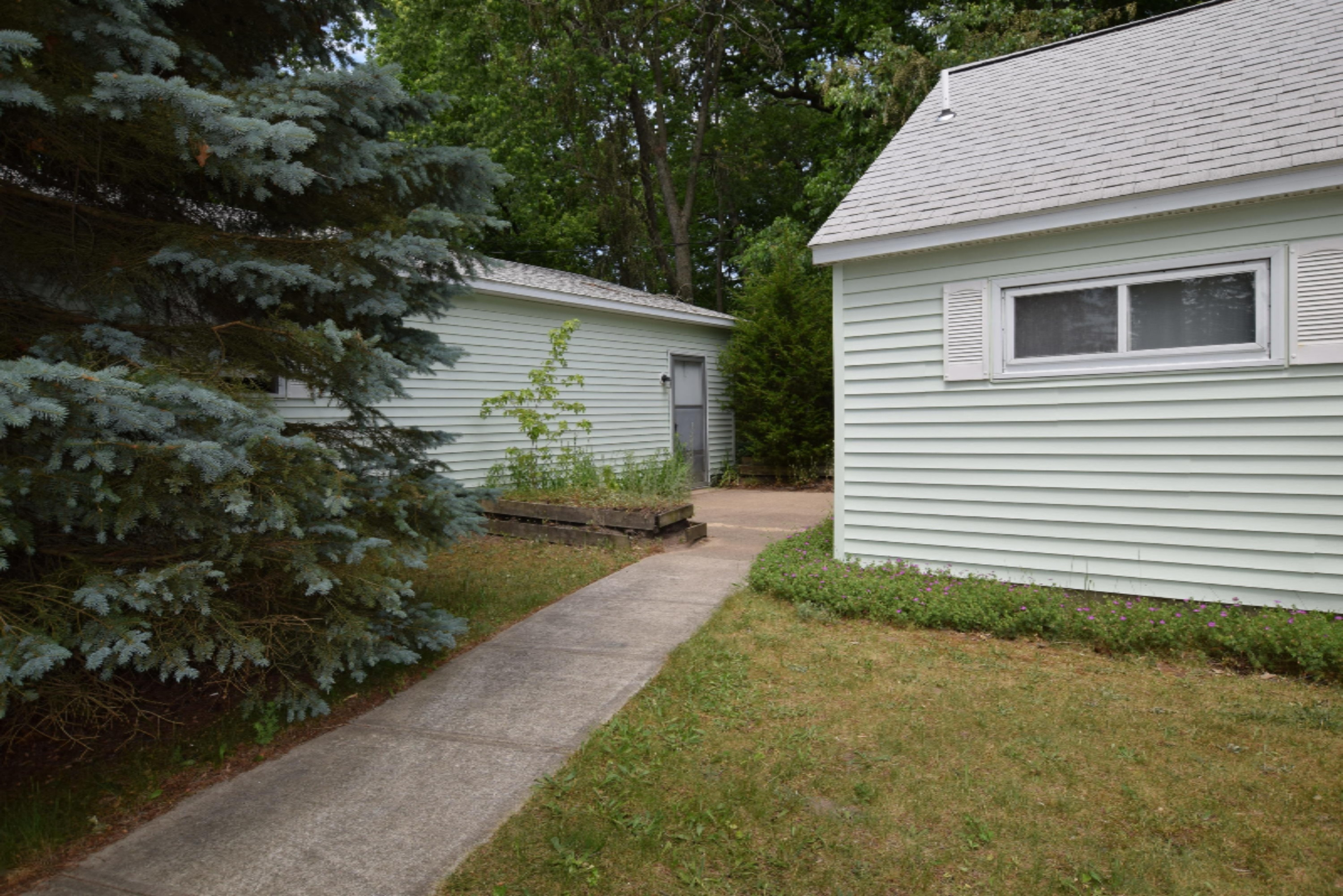 1140 Becker Road Muskegon, MI 49445 - Photo 42 of 65 DSC_0261