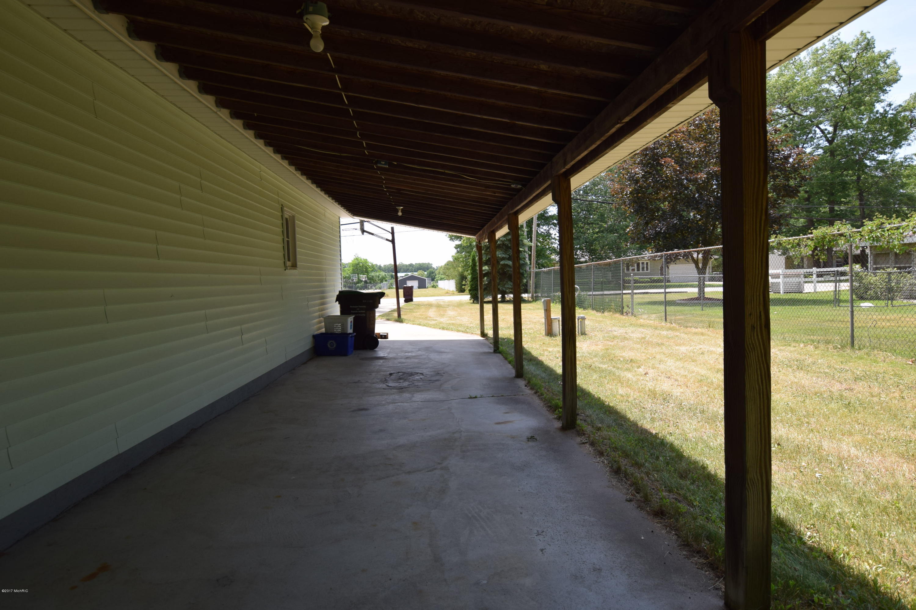 1140 Becker Road Muskegon, MI 49445 - Photo 53 of 65 DSC_0294