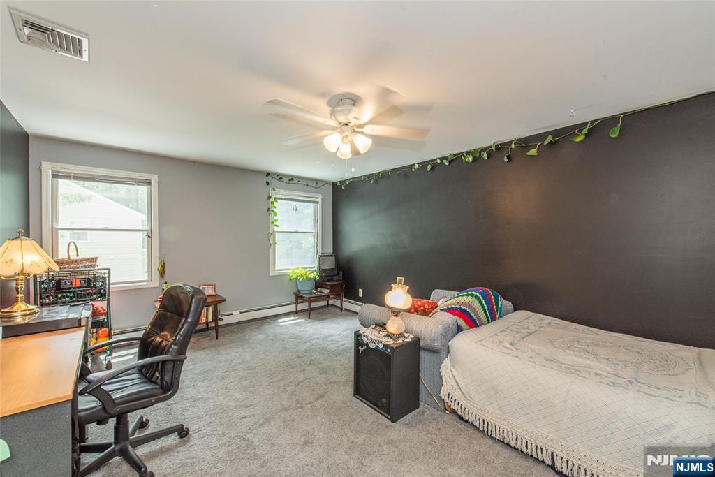101 Rolling Ridge Road West Milford, NJ 07480 - Photo 22 of 33