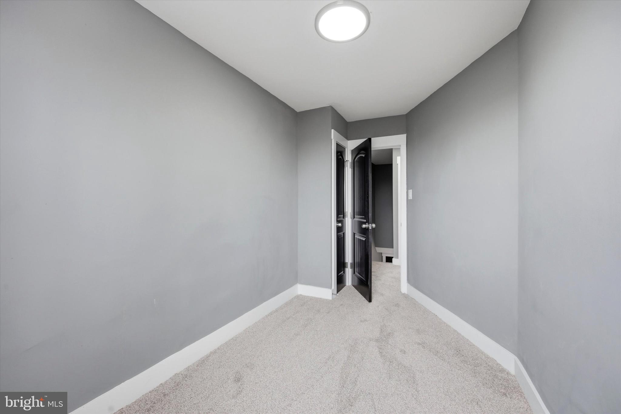 6866 Clover Lane Upper Darby, PA 19082 - Photo 13 of 24