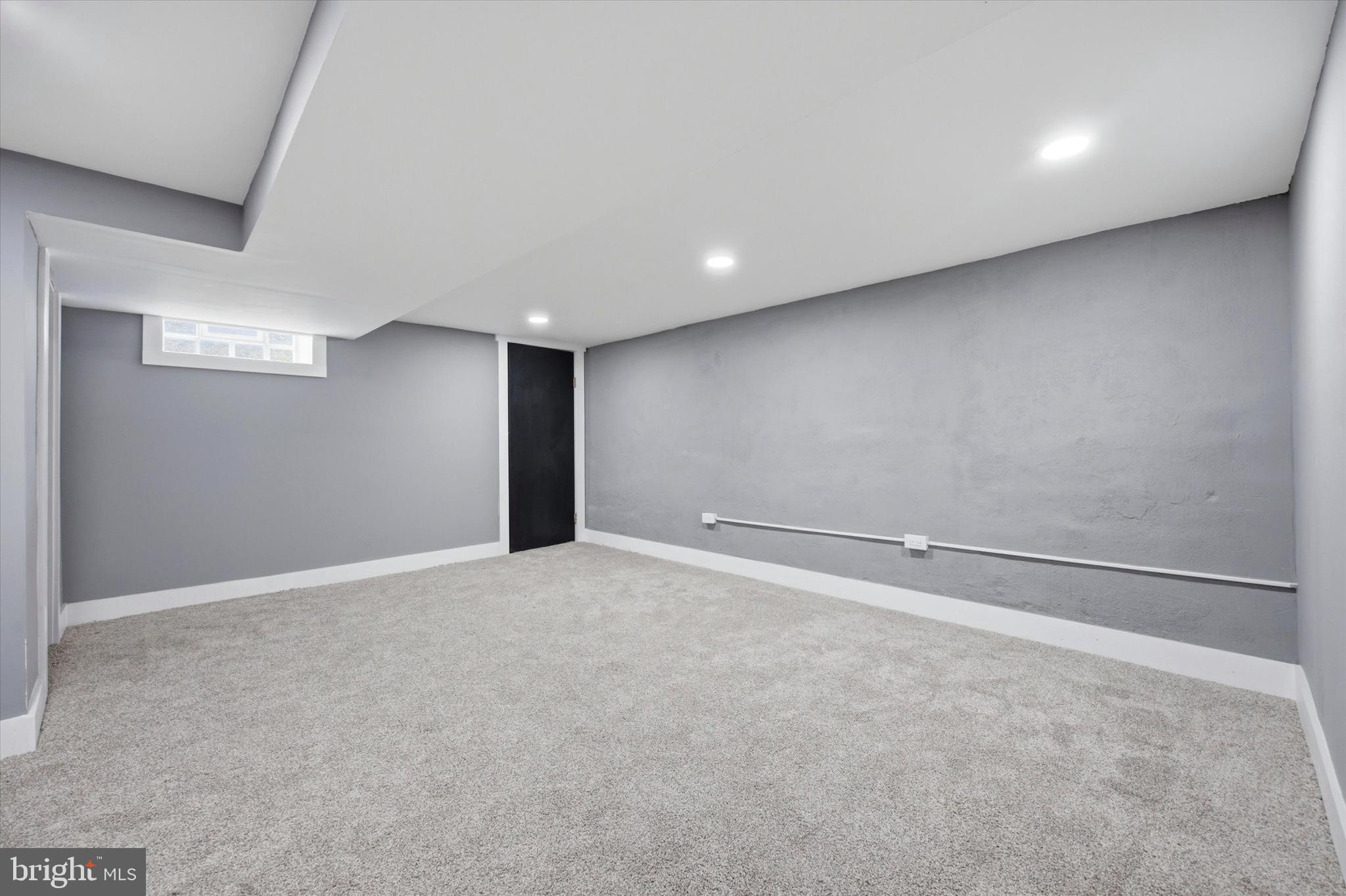 6866 Clover Lane Upper Darby, PA 19082 - Photo 20 of 24