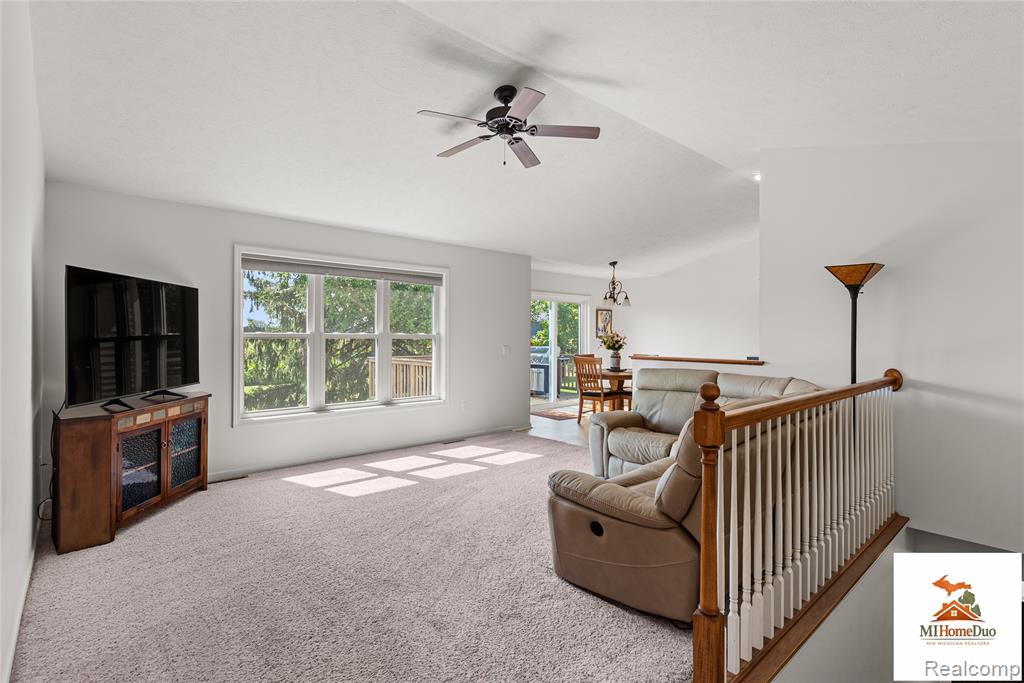 8110 Middleton Road Corunna, MI 48817 - Photo 7 of 47