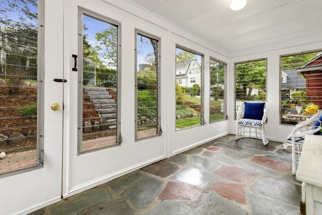 27 Longfellow Road Reading, MA 01867 - Photo 30 of 40 Gallery Image 30