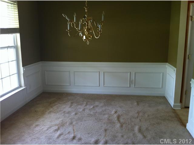 2032 Pin Hook Road Charlotte, NC 28215 - Photo 2 of 10 Gallery Image 2