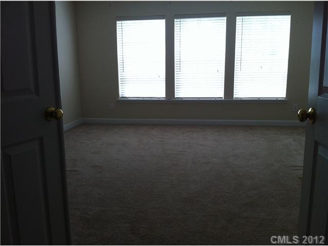 2032 Pin Hook Road Charlotte, NC 28215 - Photo 10 of 10 Gallery Image 10