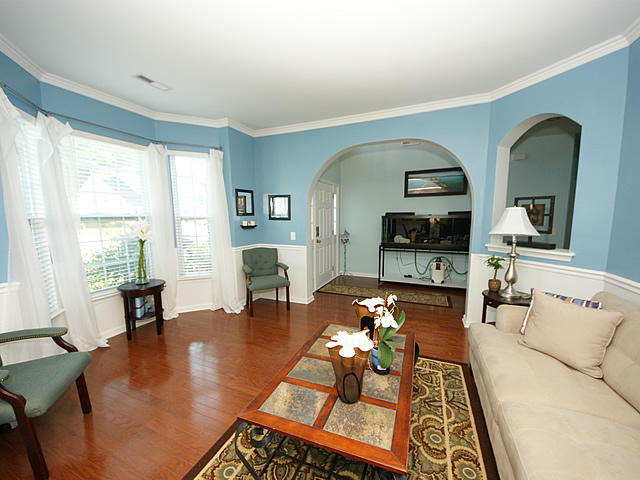 384 Decatur Drive Summerville, SC 29486 - Photo 5 of 56 05