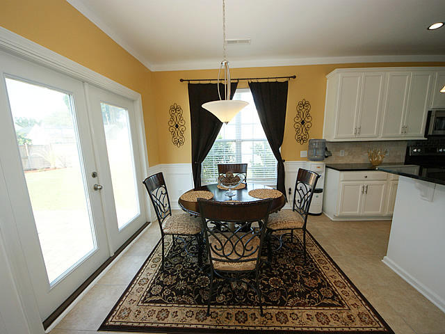 384 Decatur Drive Summerville, SC 29486 - Photo 8 of 56 08