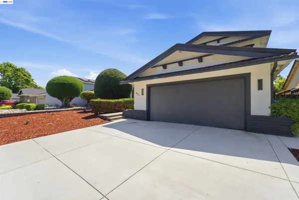 $1,688,000 | 402 Avenida Arboles, San Jose, CA 95123