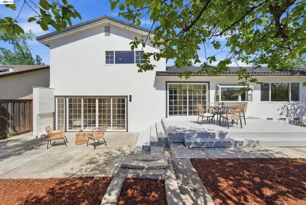 $1,688,000 | 402 Avenida Arboles, San Jose, CA 95123
