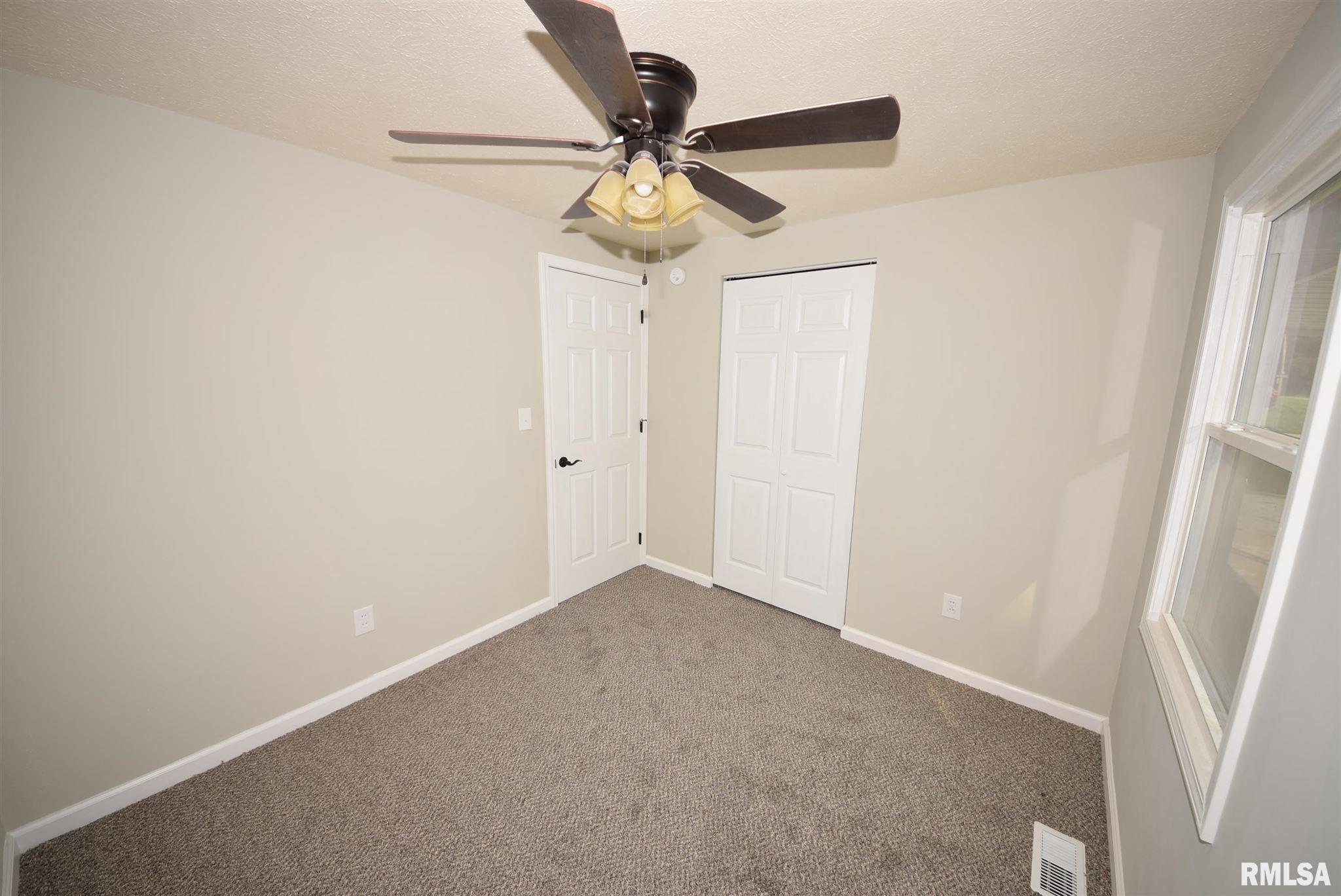 2617 Kent Drive Springfield, IL 62703 - Photo 14 of 17